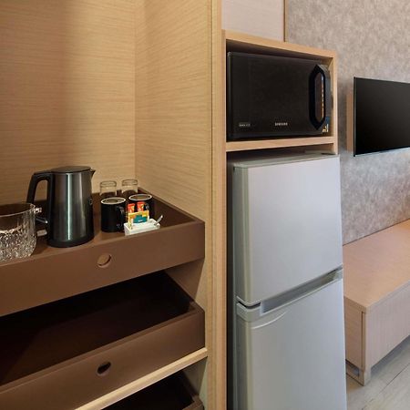 Grand Mercure Singapore Roxy Екстериор снимка