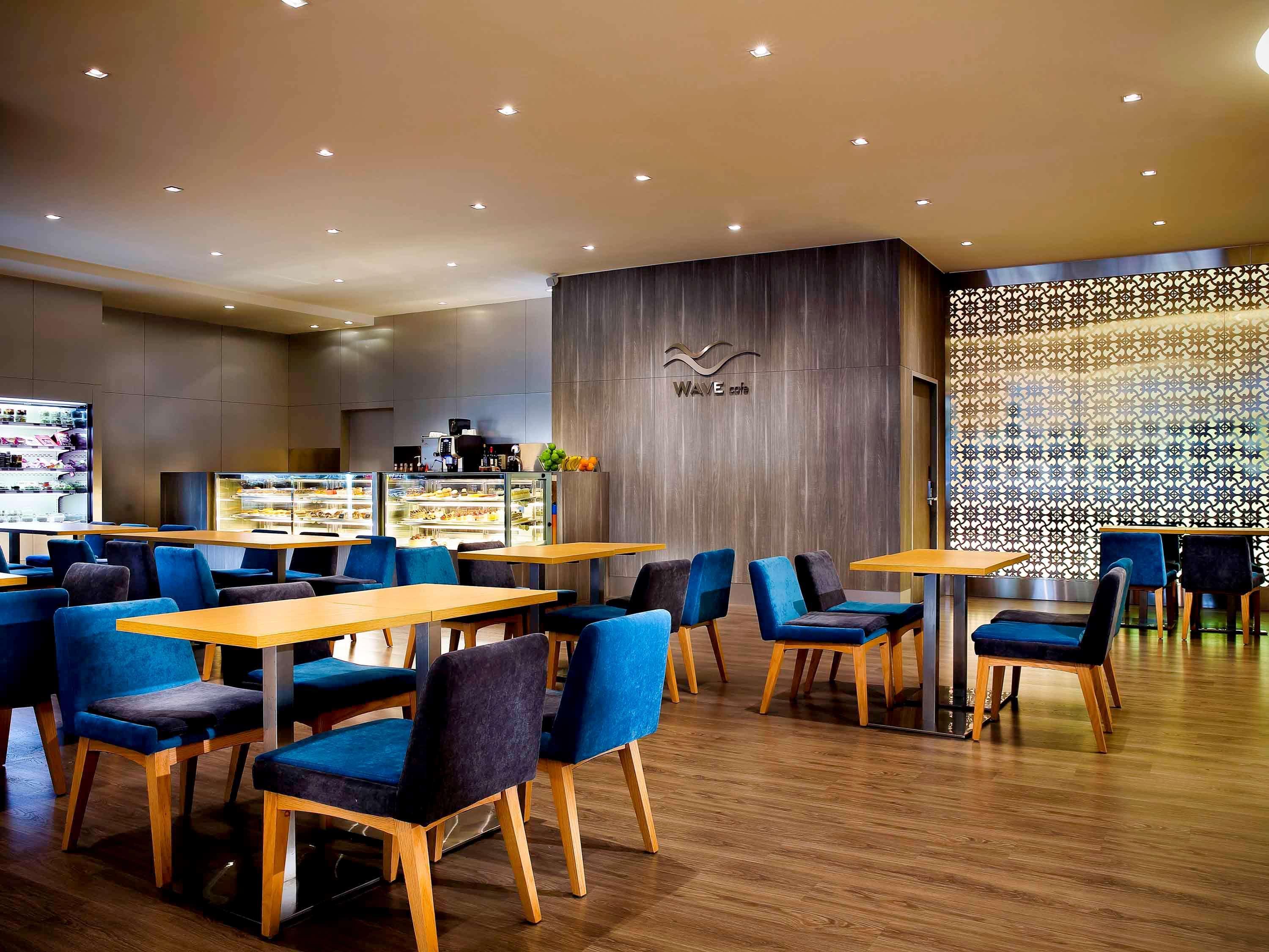 Grand Mercure Singapore Roxy Екстериор снимка
