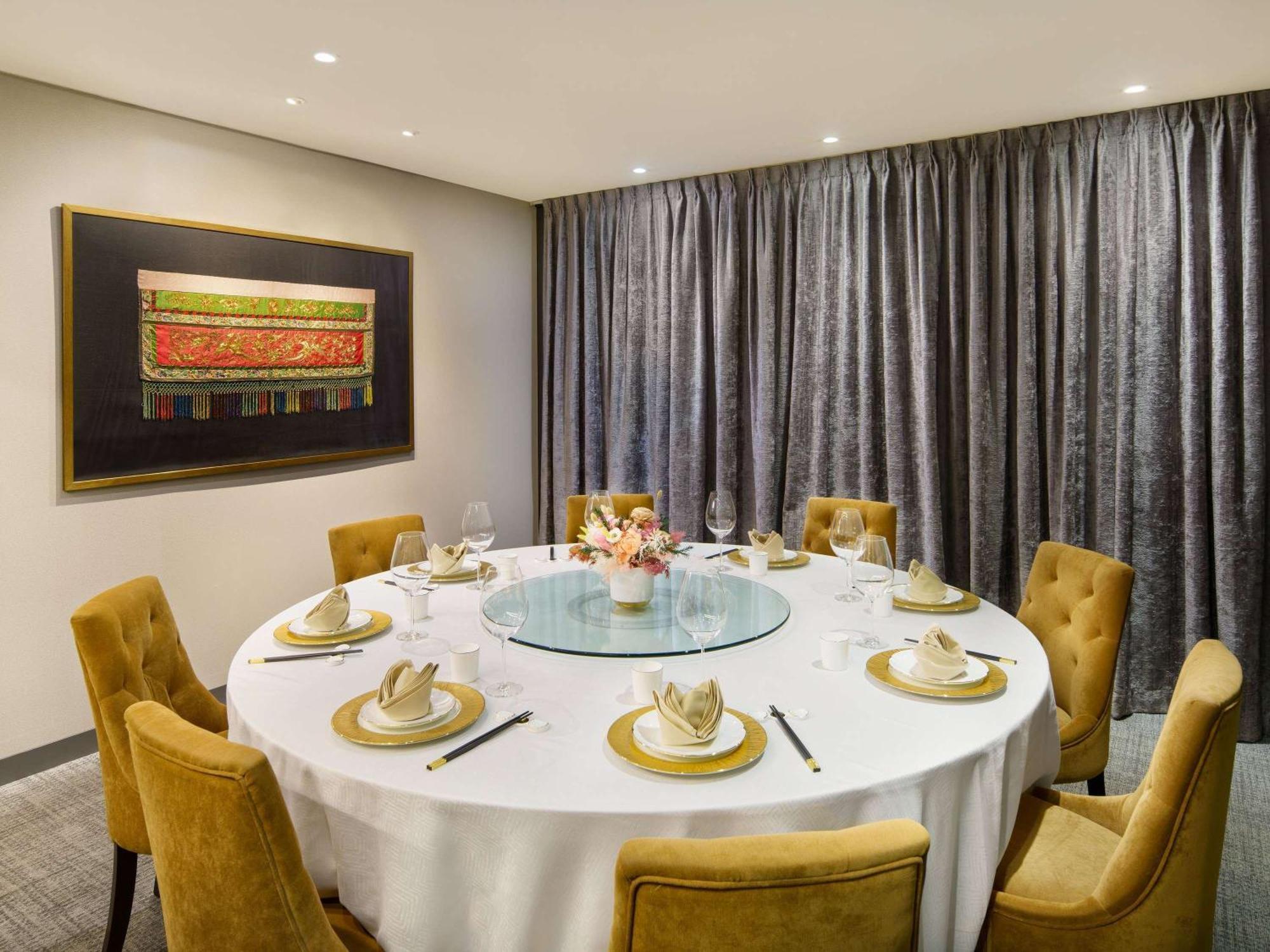 Grand Mercure Singapore Roxy Екстериор снимка