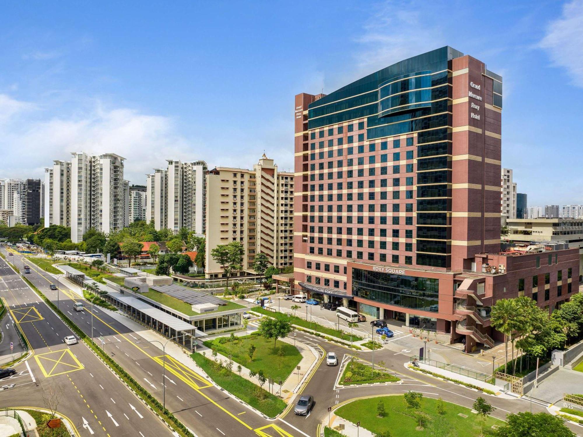 Grand Mercure Singapore Roxy Екстериор снимка