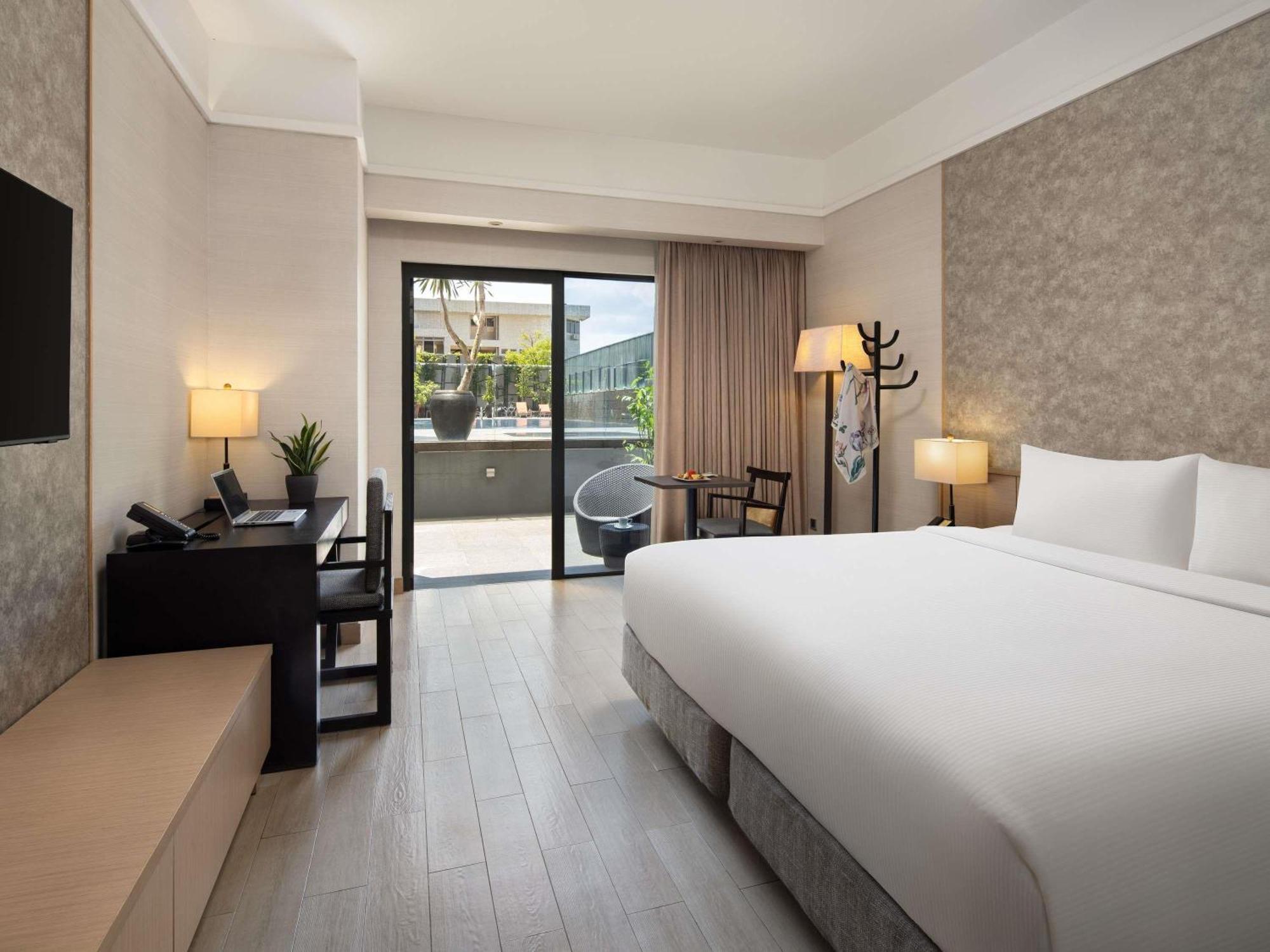 Grand Mercure Singapore Roxy Екстериор снимка